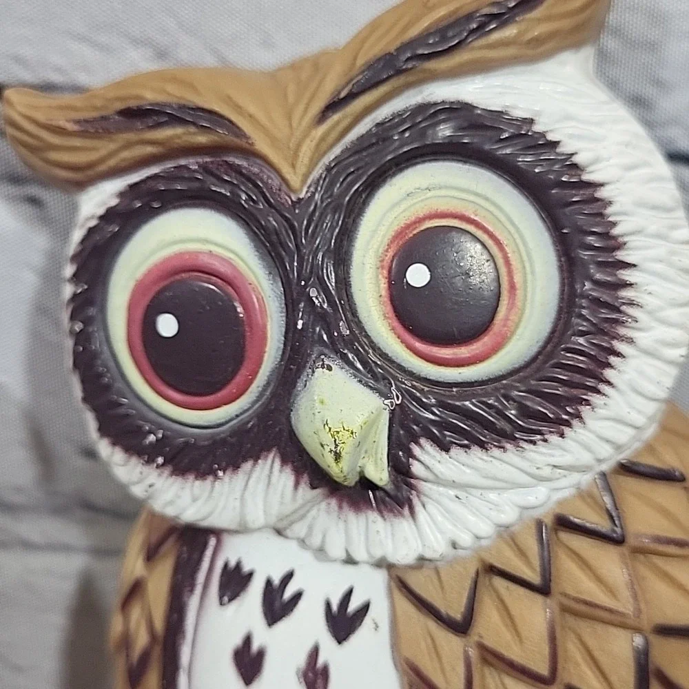 Vintage 80s Garden Spike Sign Hooter Family Owls Plastic Kitschy Rustic‎ Decor